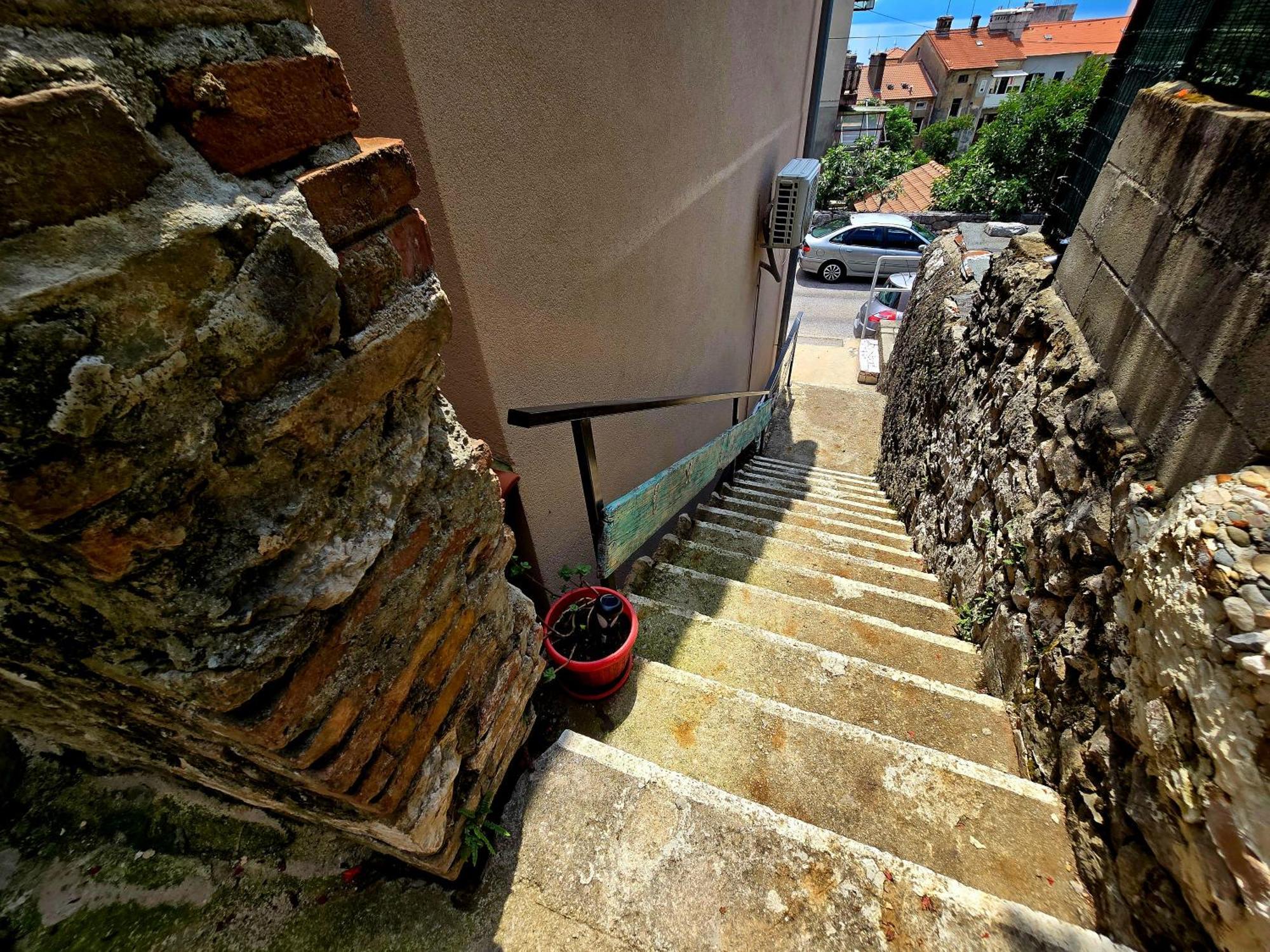 Darlea Apartman Rijeka Buitenkant foto